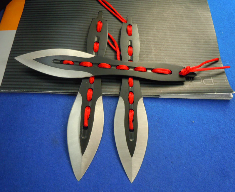 Red Silk Ribbon Darts Outdoor Hunting Defense Knife EDC Tool - Image 2