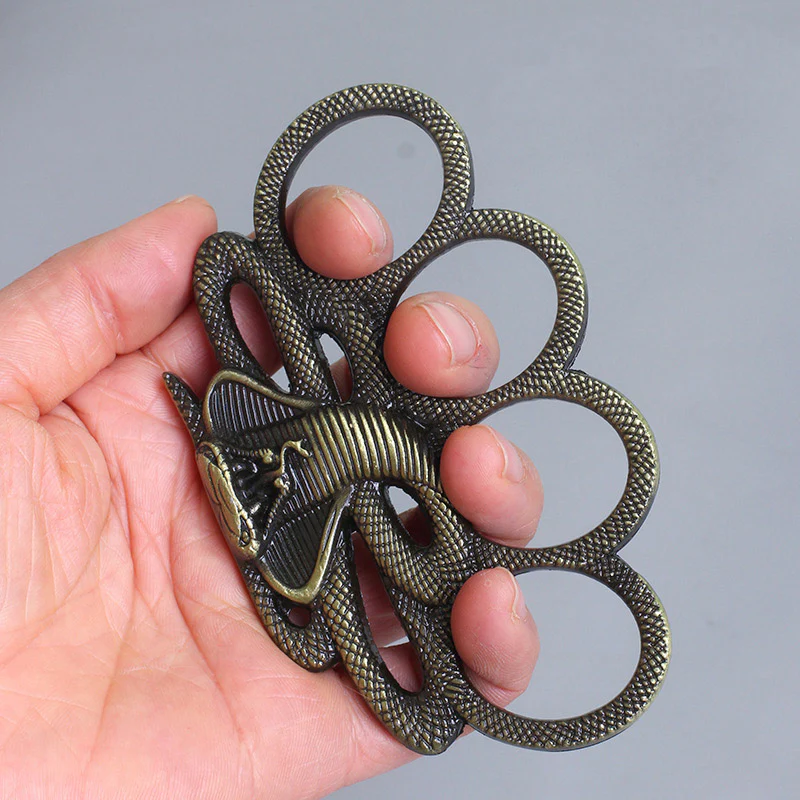 Snake Knuckle Dusters Self Defense EDC Tool - Image 2