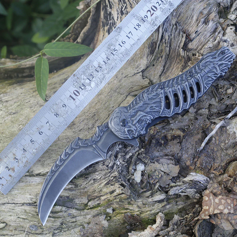 Solid Embossed Folding Knife Outdoor Tactical Pocket Knives - Image 3