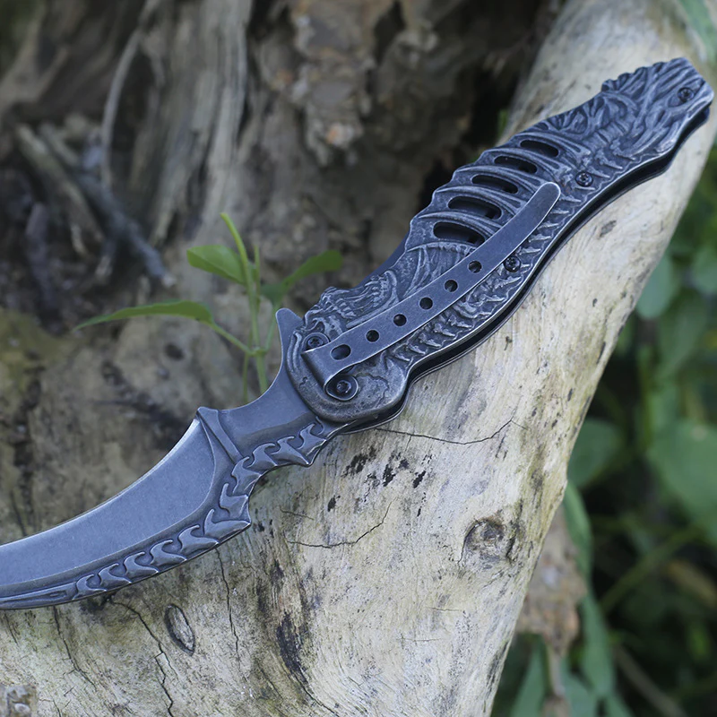 Solid Embossed Folding Knife Outdoor Tactical Pocket Knives - Image 5