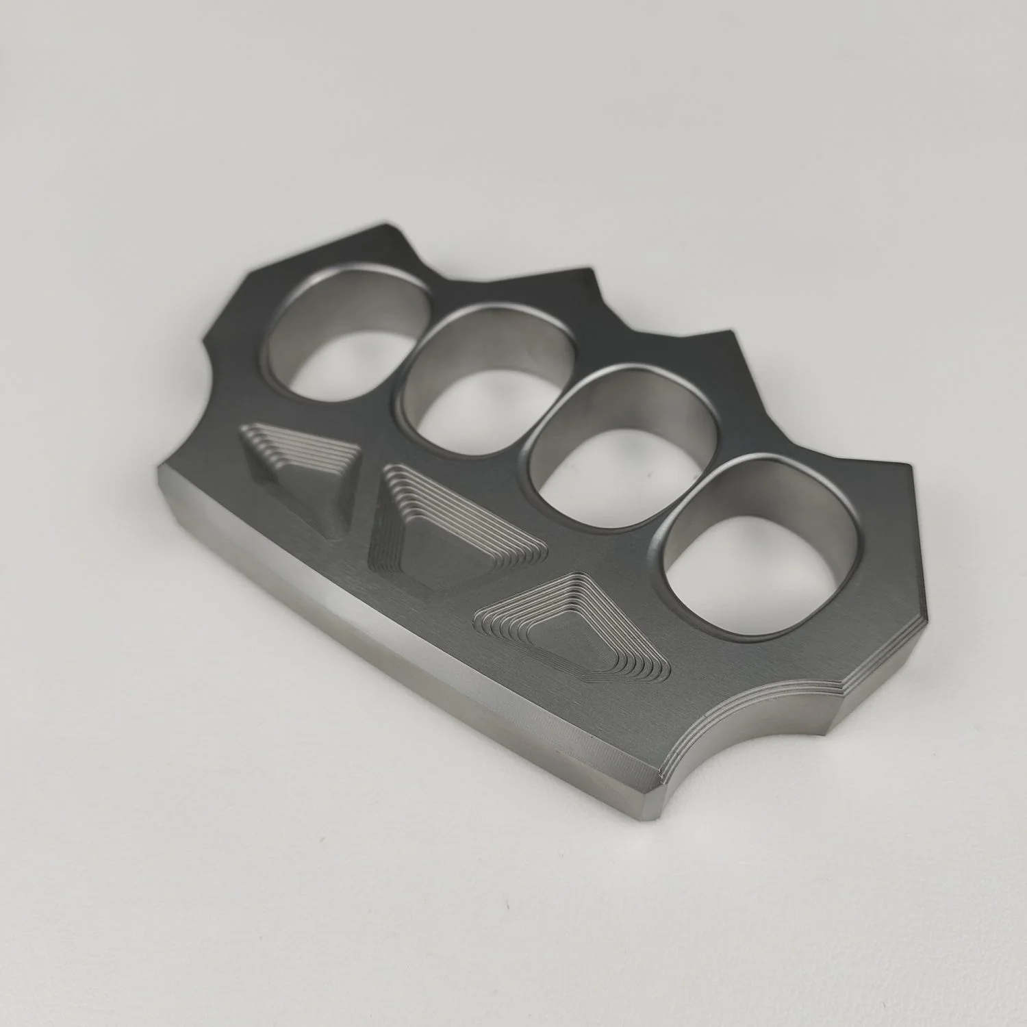 Solid Integrated Steel Knuckle Duster Finger Buckle Self-defense Broken Window EDC Tool Boxing Training Combat Gear - Image 4