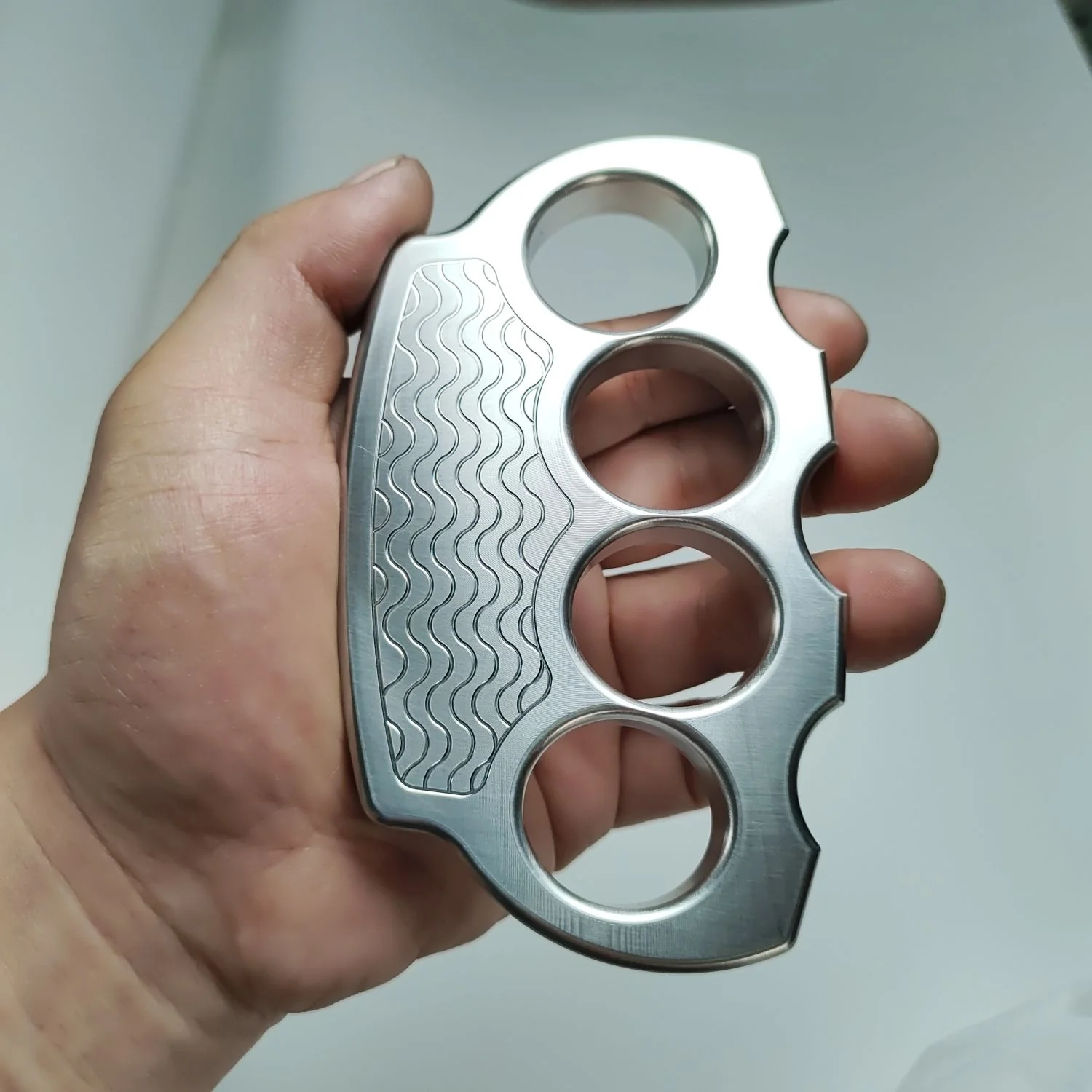 Solid Stainless Steel Knuckle Duster Defense Boxing Emergency Window Breaking Fighting EDC Tool - Image 2
