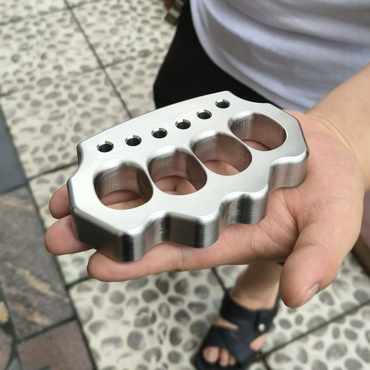 Solid Steel Knuckle Duster Boxing Broken Window Defense Tool - Image 14