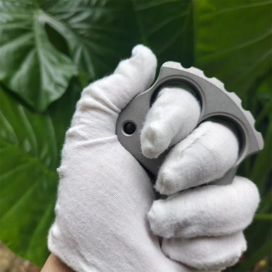 Solid Steel Knuckle Duster Portable Self Defense EDC Tool - Image 4