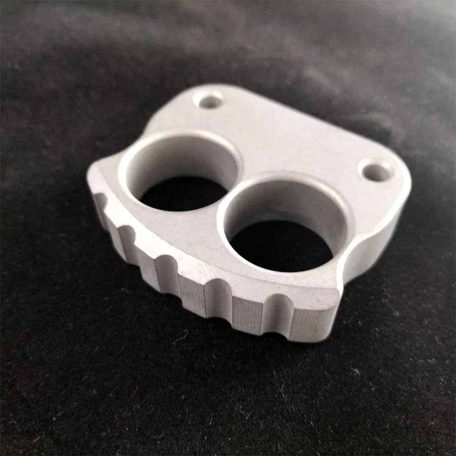 Solid Steel Knuckle Duster Portable Self Defense EDC Tool - Image 6