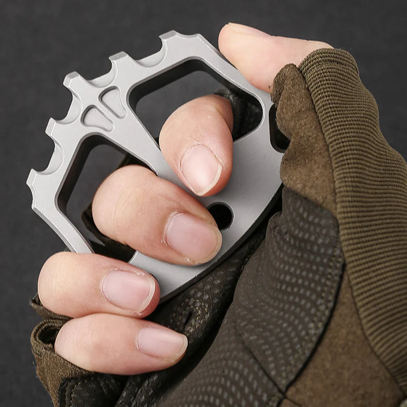Solid Steel Knuckle Duster Window Breaker Self-defence Bottle Opener Tool - Image 2