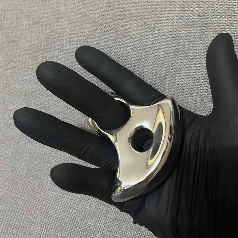 Solid Steel Right Hand Single Finger Knuckle Duster - Image 3
