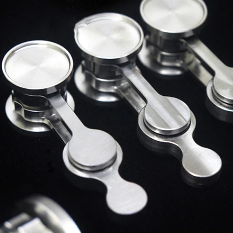 Stainless Steel Decompression Gyro Toy - Image 9
