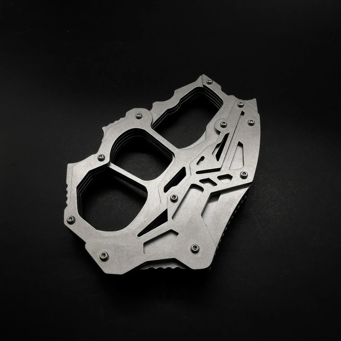 Stainless Steel Knuckle Duster Boxing Window Breaker Self Defense Protector Pocket EDC Tool - Image 5