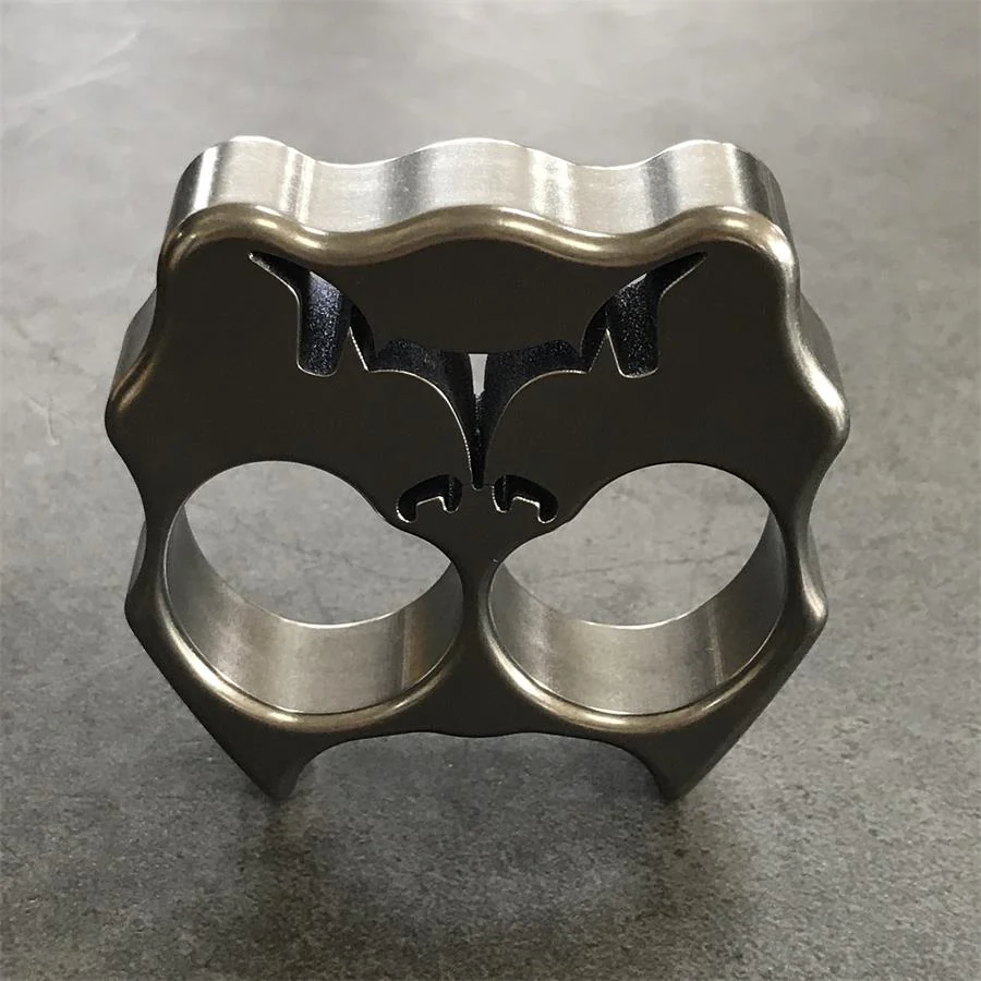 TC21 Titanium Alloy Dog Head Knuckle Duster - Image 6