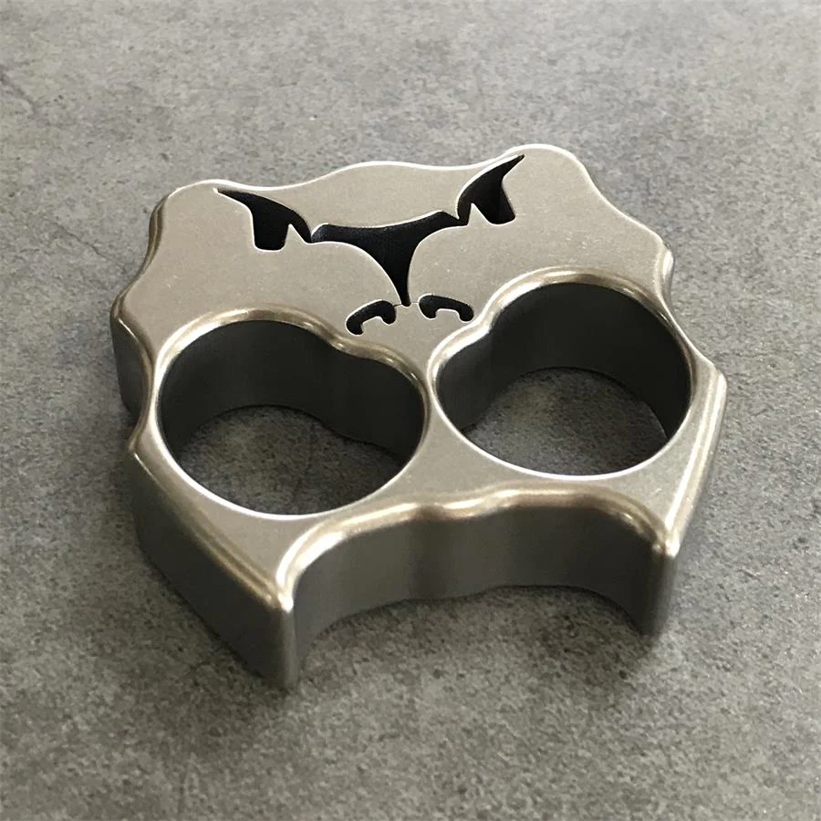 TC21 Titanium Alloy Dog Head Knuckle Duster - Image 9