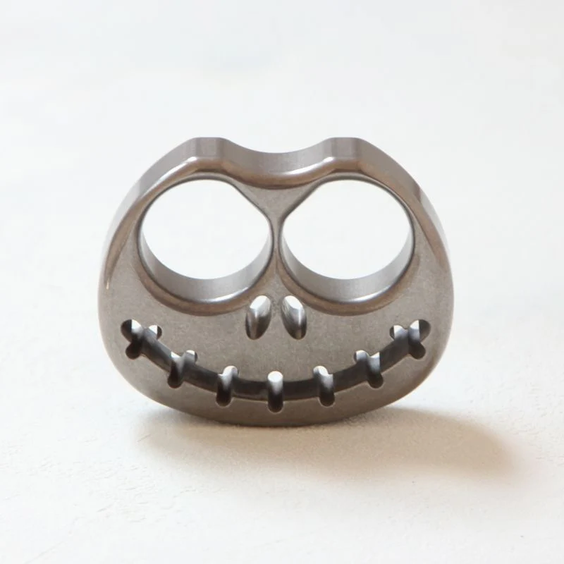 TC4 Titanium Solid Pumpkin Knuckle Duster - Image 2
