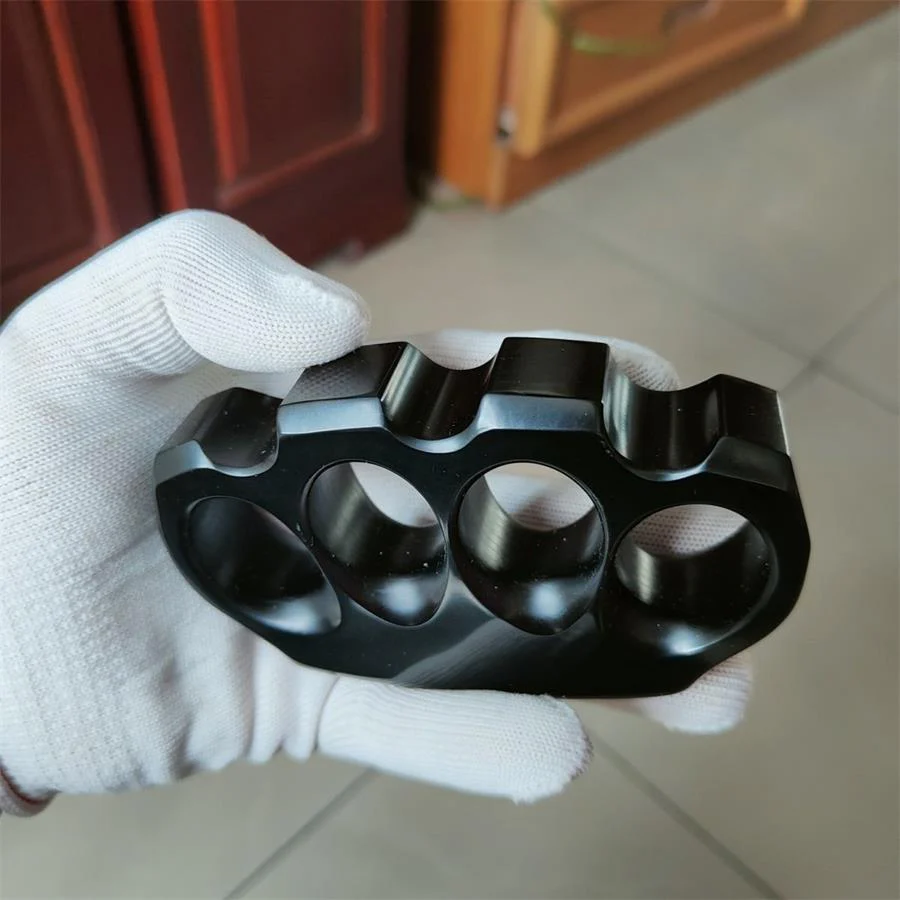 Thickened Classic Bakelite Knuckle Duster - Image 6