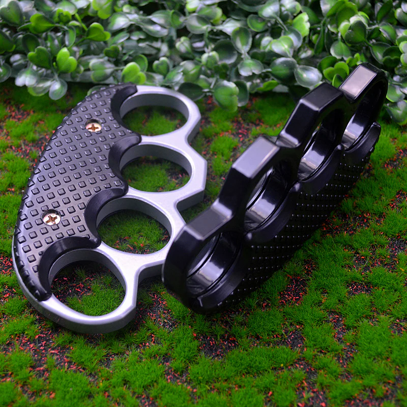 Thickened Clip Metal Knuckle Duster Boxing Training Four Finger Tiger Fist Buckle Outdoor Camping Tiger Ring Buckle Self-defense EDC Tool - Image 4