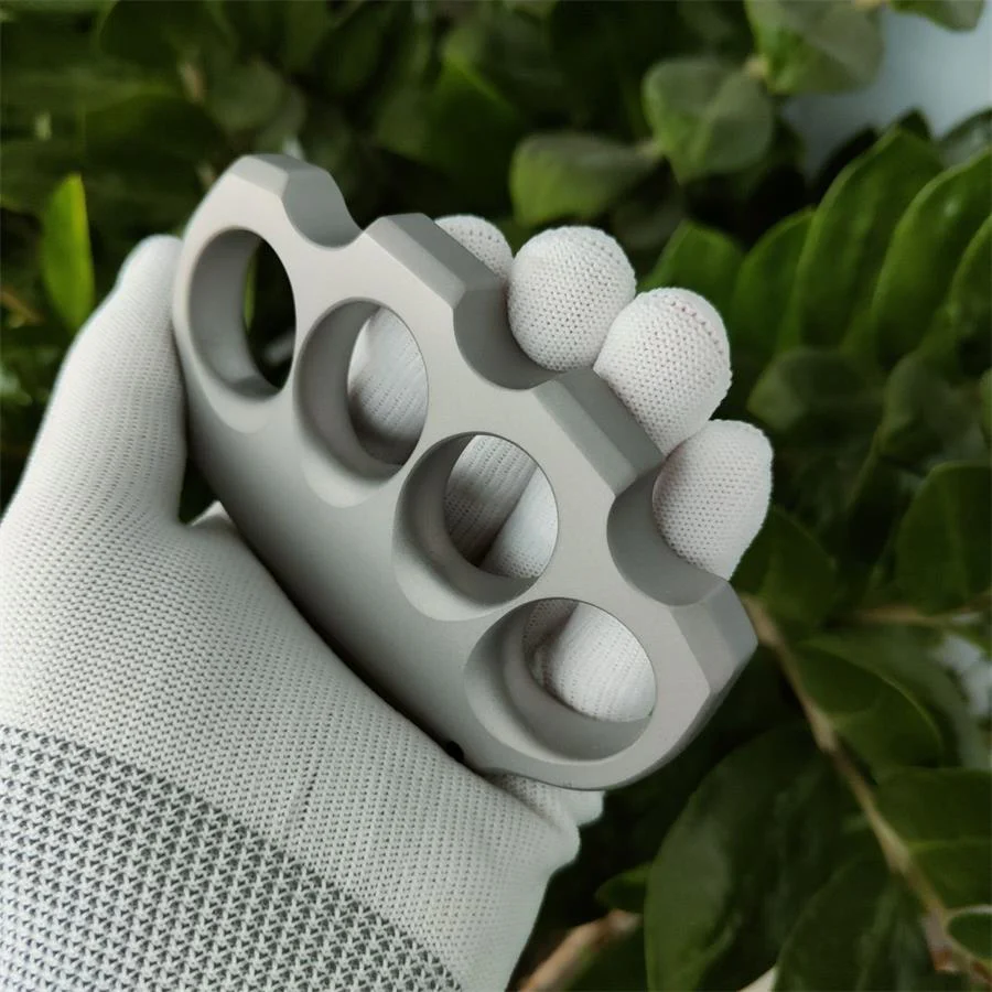 Titanium Alloy Classic Knuckle Duster - Image 2