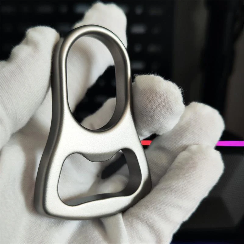 Titanium Alloy Knuckle Duster Open-bottle Boxing Self -defense Gear - Image 3
