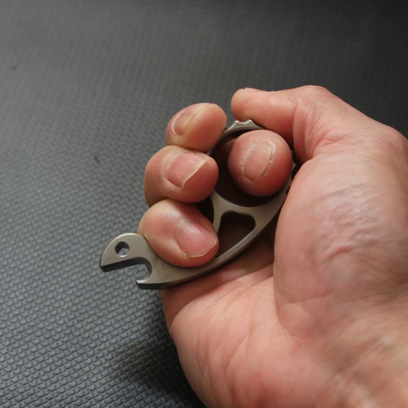Titanium Alloy Snail Knuckle Duster Multi-function EDC Tool - Image 2