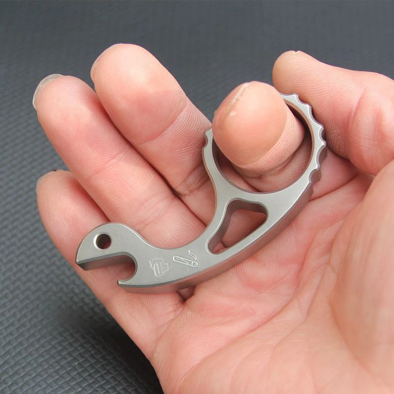Titanium Alloy Snail Knuckle Duster Multi-function EDC Tool - Image 3