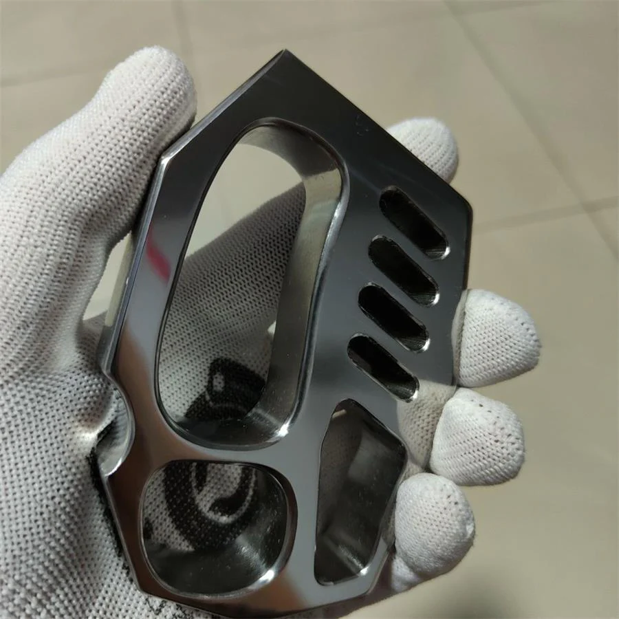Titanium Alloy Window Breaking Knuckle Duster - Image 3