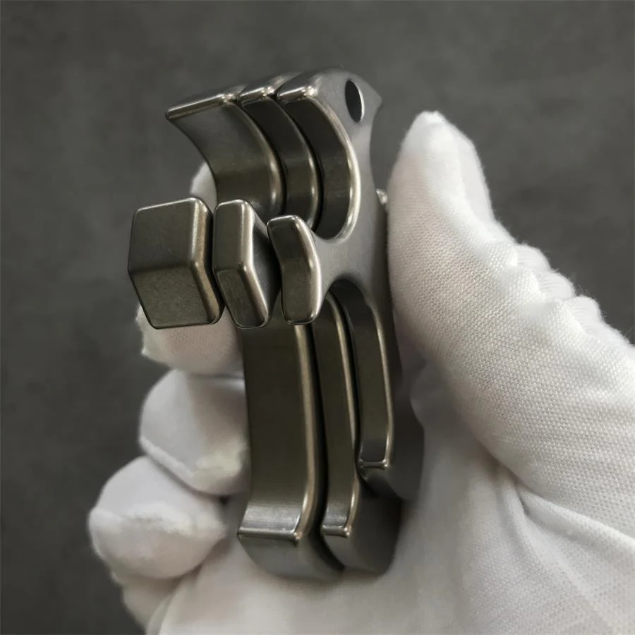 Cross Titanium Knuckle Duster Self-defense Window Breaking EDC Tool - Image 6
